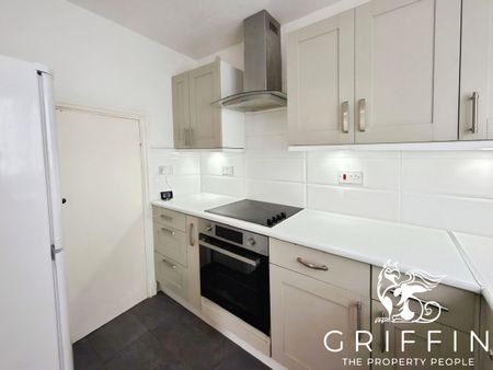 Camden Road, Chafford Hundred, Grays, RM16 - Photo 4