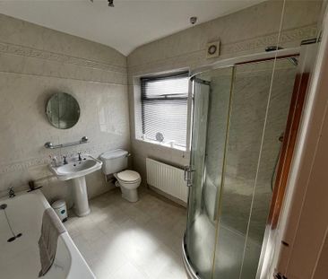 3 bedroom semi-detached house to rent - Photo 6