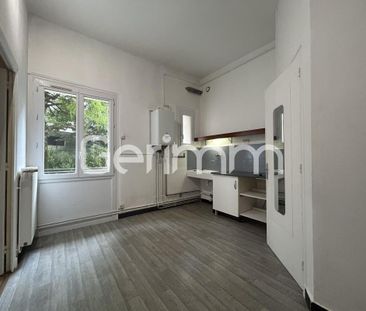Location Appartement 1 pièce 29m² GRENOBLE 38100 - Photo 4