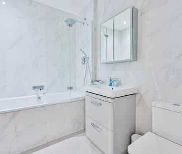 4 bedroom terraced house to rent - Photo 6