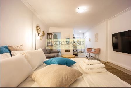 Studio/Γκαρσονιέρα για ενοικίαση Κολωνάκι - Λυκαβηττός - Photo 1