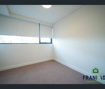 2 Bedroom 2 Bath 1 Car Space Apartment at convenient location for l... - Photo 2