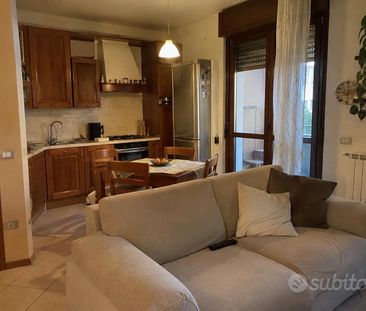 Bilocale con balcone a Giussano (MB) - Libero - Photo 1