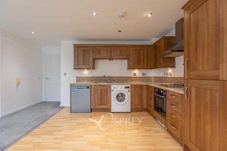 2 bedroom flat to rent - Photo 3