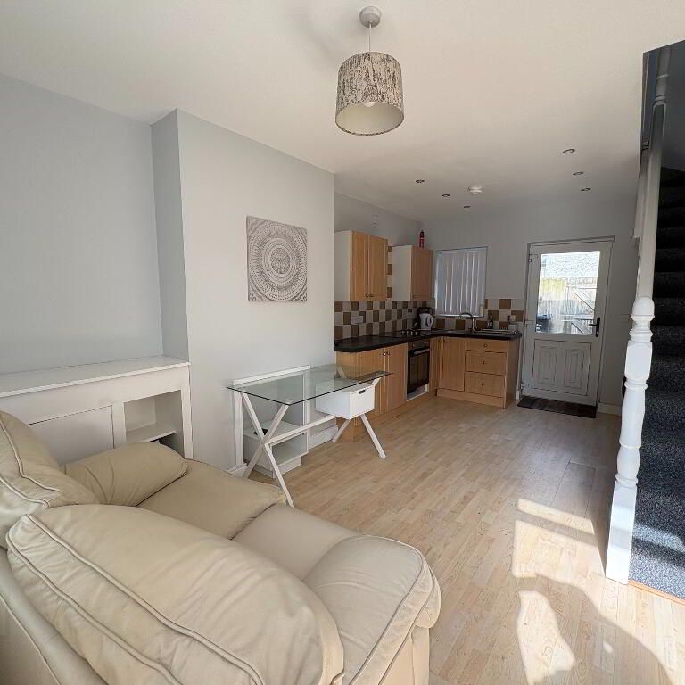 99 Kilburn Street, Donegall Road, Belfast, BT12 6JT - Photo 1