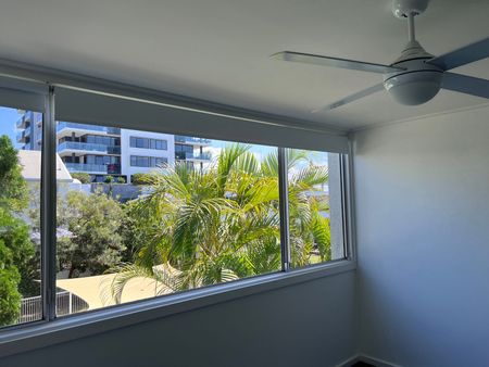 12/9 Weemala Street, 4217, Chevron Island Qld - Photo 4