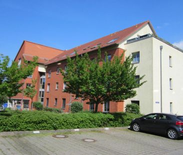 Attraktive 2-Zimmer-Wohnung mit Panorama in Rostocks beliebter Süds... - Photo 2