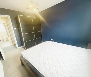 Duke Street, SWANSEA - Photo 4