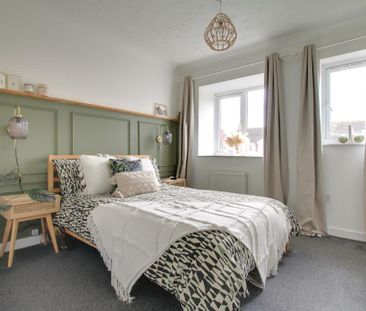 2 bedroom terraced house to rent - Photo 2