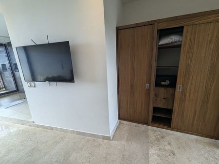Adora 412 - Photo 5