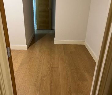 2 Bed Flat, Charter House, IG1 - Photo 6