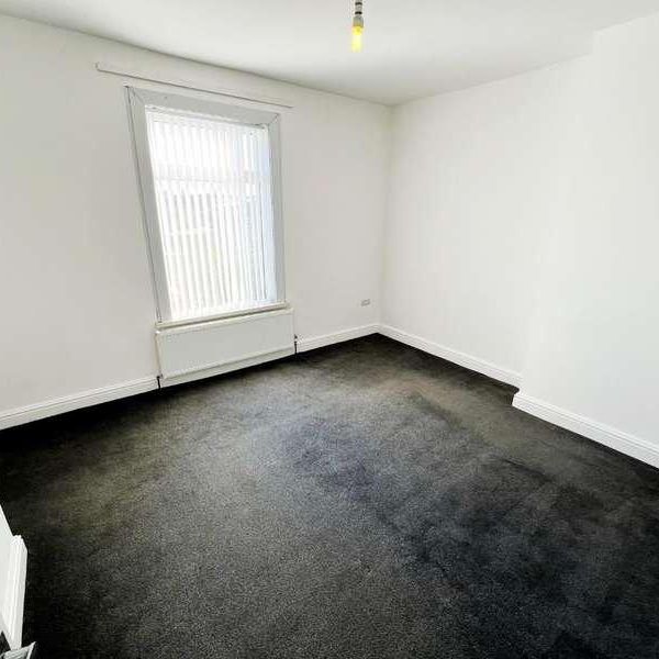 Kitchener Terrace, Ferryhill, DL17 - Photo 1