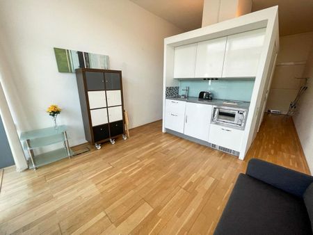 Studio to rent - Photo 3