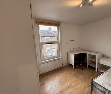 Upper Newborough Street, Burton Stone Lane - P2265 - Photo 5