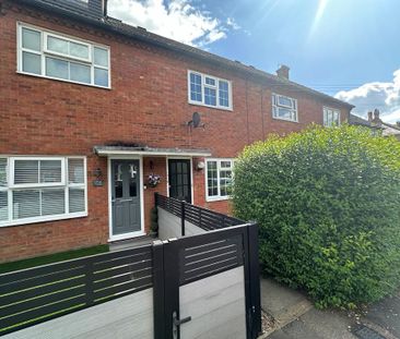 2 bedroom terraced house to rent - Photo 4