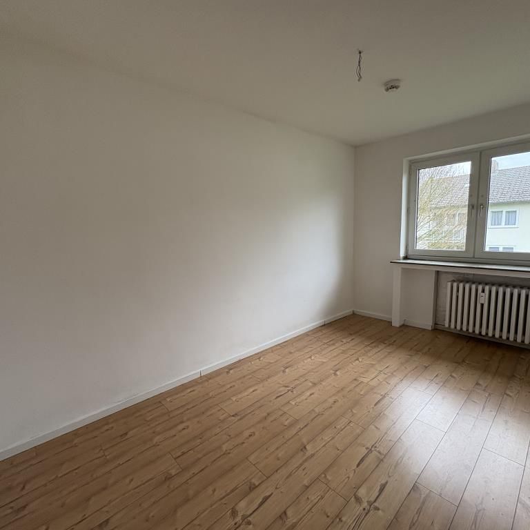 3.5-Zimmer-Wohnung mit Balkon in Gelsenkirchen-Hassel mieten - Foto 1