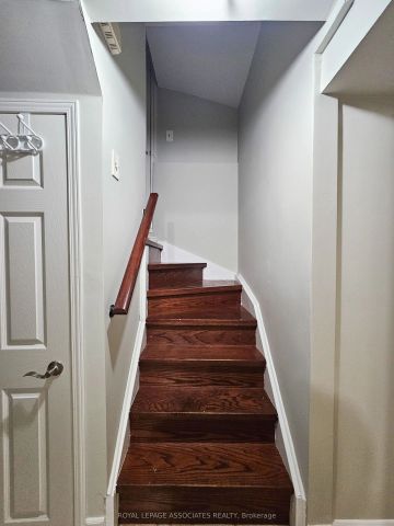 175 Ecclestone Drive #BSMT - Photo 3