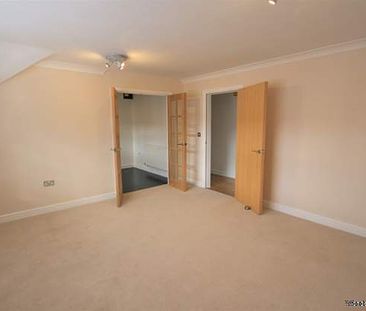 2 bedroom property to rent in Rhos on Sea - Photo 1