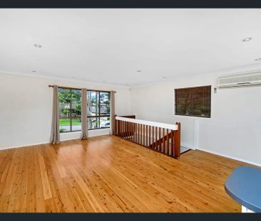 Modern Family Home in Peaceful Coastal Setting. - Photo 2