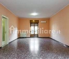 Villa bifamiliare via Luigi Pirandello 29, Centro, Pedara - Photo 1