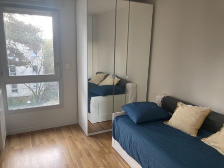 Location Appartement 3 pièces 67m² LYON 9ème - Photo 2