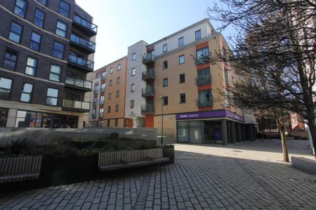 Waterloo Apartments, Leeds City Centre, LS10 1JA - Photo 2