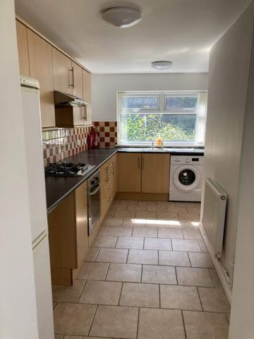 Four Bedroom HMO Share Available July 2025 – Brynmill - Photo 4