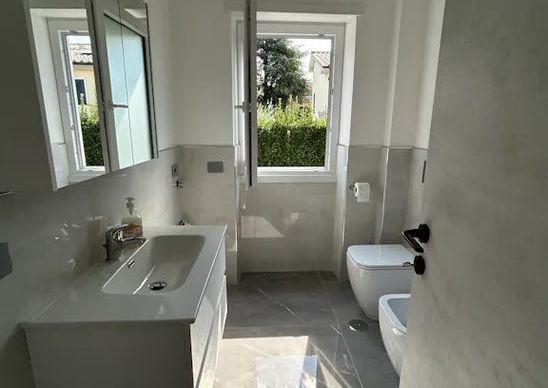 Via del Casale Sansoni, Rome, Lazio 00135