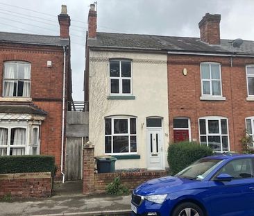 2 bedroom terraced house to rent - Photo 4