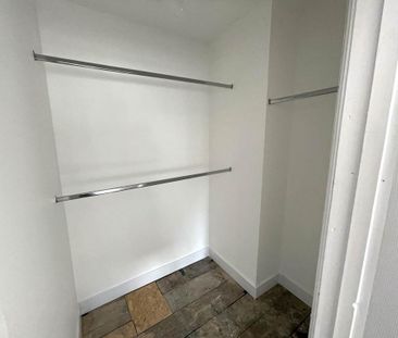 2 bedroom maisonette to rent - Photo 4