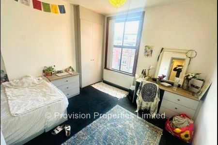 6 Bedroom Ebberston Terrace - Photo 2