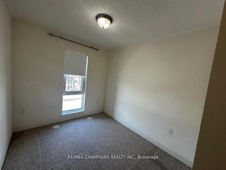 For Lease - 100 Dufay Road Unit# 28, Brampton, Ontario - Photo 5