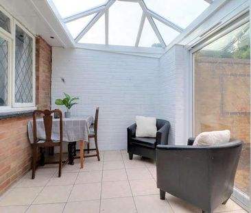 Heath Hill Avenue, BN2 - Photo 4