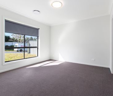 2 Singleton Avenue - Photo 1