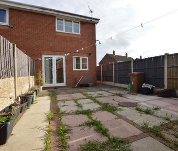 2 bedroom semi-detached house to rent - Photo 2