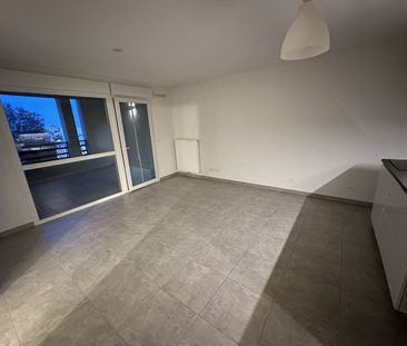 Location Appartement 2 pièces 42m² SETE 34200 - Photo 1