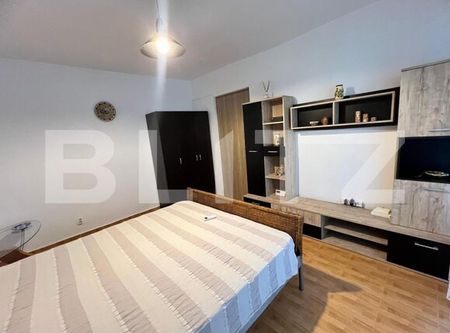 Garsoniera de inchiriat, 40 mp cu balcon, zona Rovine - Photo 4