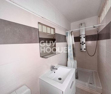 Location Appartement 2 pièces 27m² - Photo 2