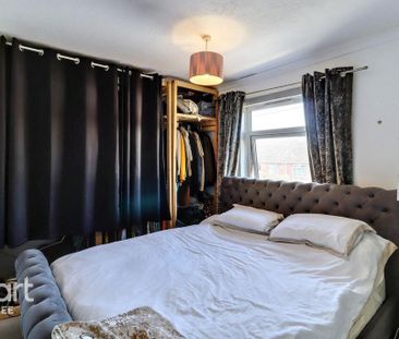 2 bedroom semi-detached house to rent - Photo 2