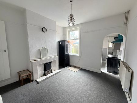 2 Bed Terraced House, Brixham Road, B16 - Photo 4