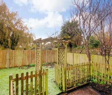 3 bedroom detached house to rent - Photo 3