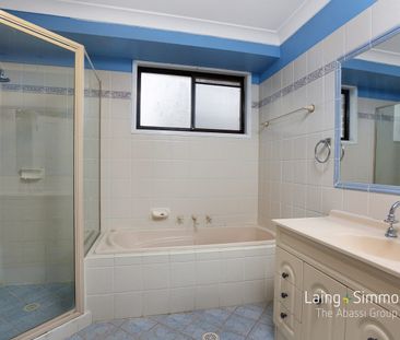 Stunning Family Home! - Photo 5