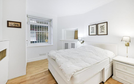 4 bedroom apartment to rent - Photo 2