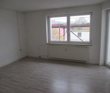 Attraktive 3-Zimmer-Wohnung mit Balkon in guter Stadtlage - Photo 2