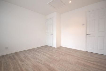1 bedroom House To Let - Photo 5