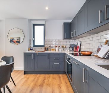 2 bedroom apartment to rent - Photo 4