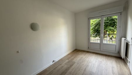 Appartement 3 pièces 70m2 REIMS 740 euros - Photo 5