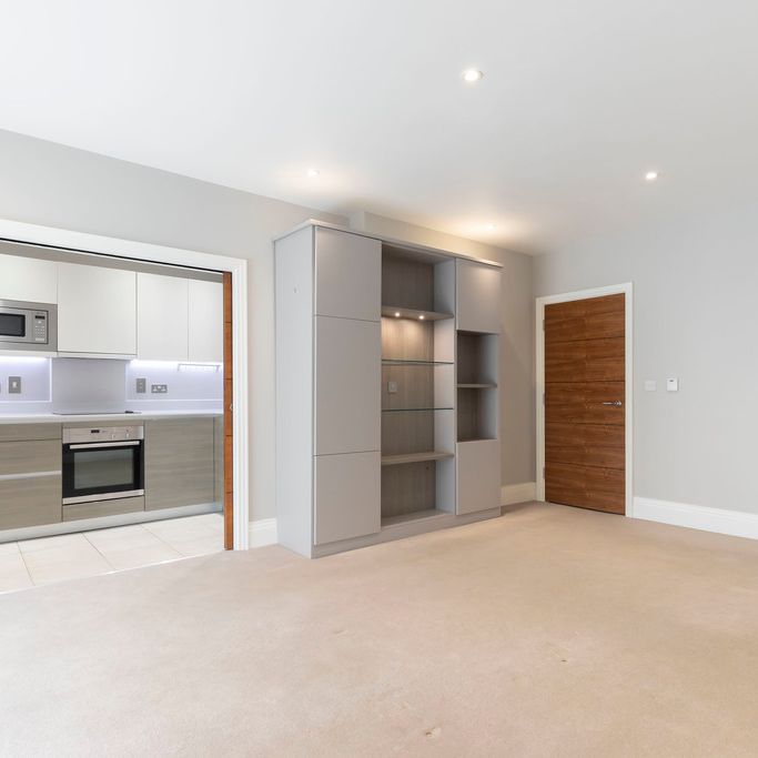 Sandford Court, Humphris Place, GL53 7FA - Photo 1