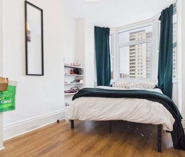 Upper Rock Gardens, Brighton, BN2 - Photo 5