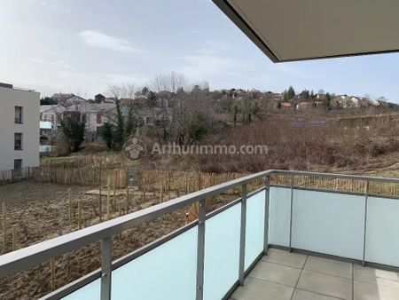 Location Appartement 3 pièces 62 m2 à Clermont-Ferrand - Photo 3